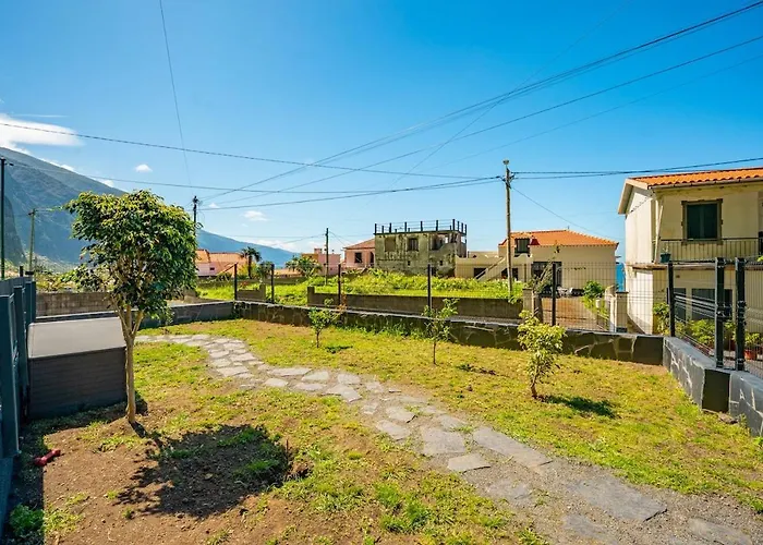 Faja - House Ash Casa vacanze *