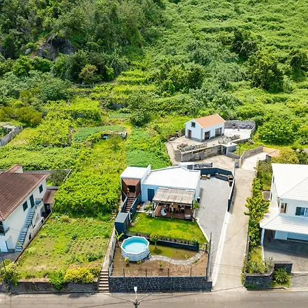 Faja - House Ash São Vicente