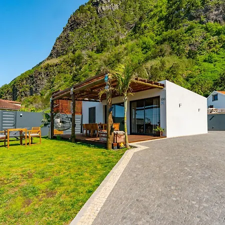 Ferienhaus Faja - House Ash